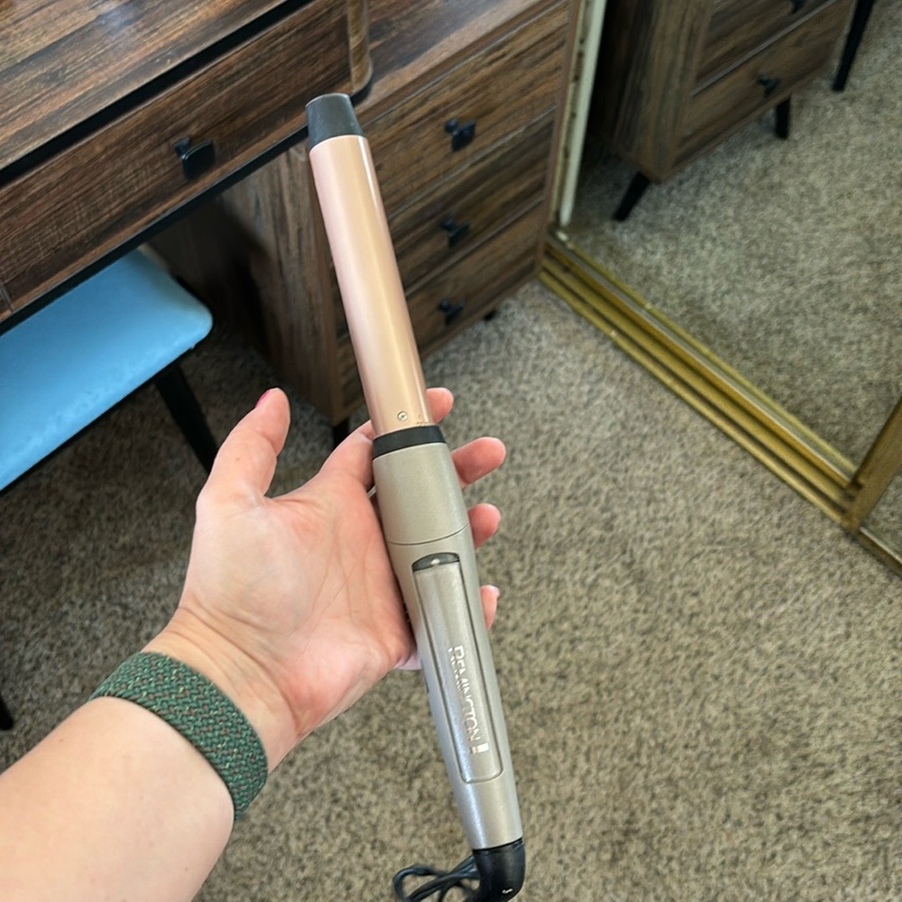 Remington curling iron